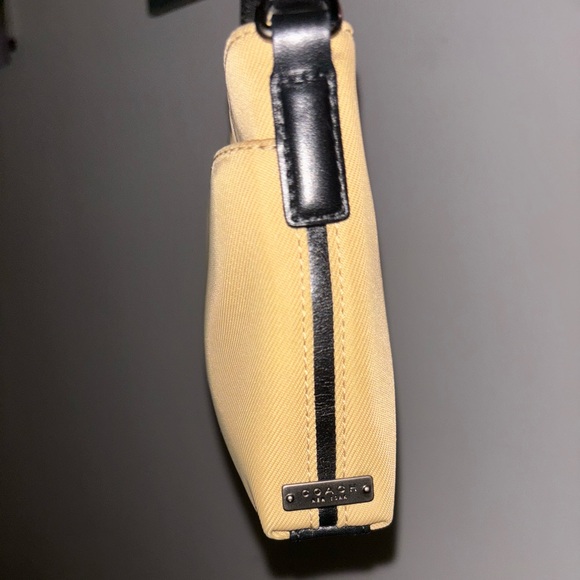 Vintage COACH Style #: 7407 - Picture 6 of 11